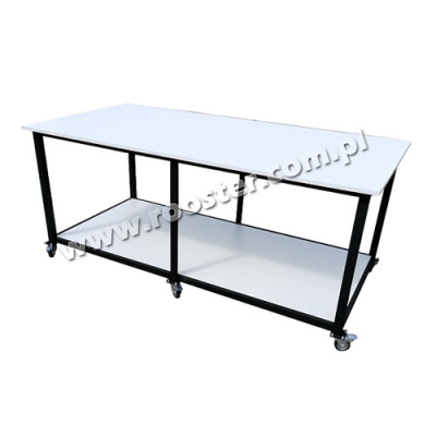 Stół do komplementacji